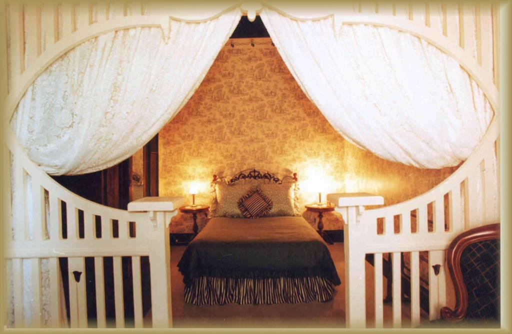 ストラーン オーミストン ハウス Bed & Breakfast 部屋 写真